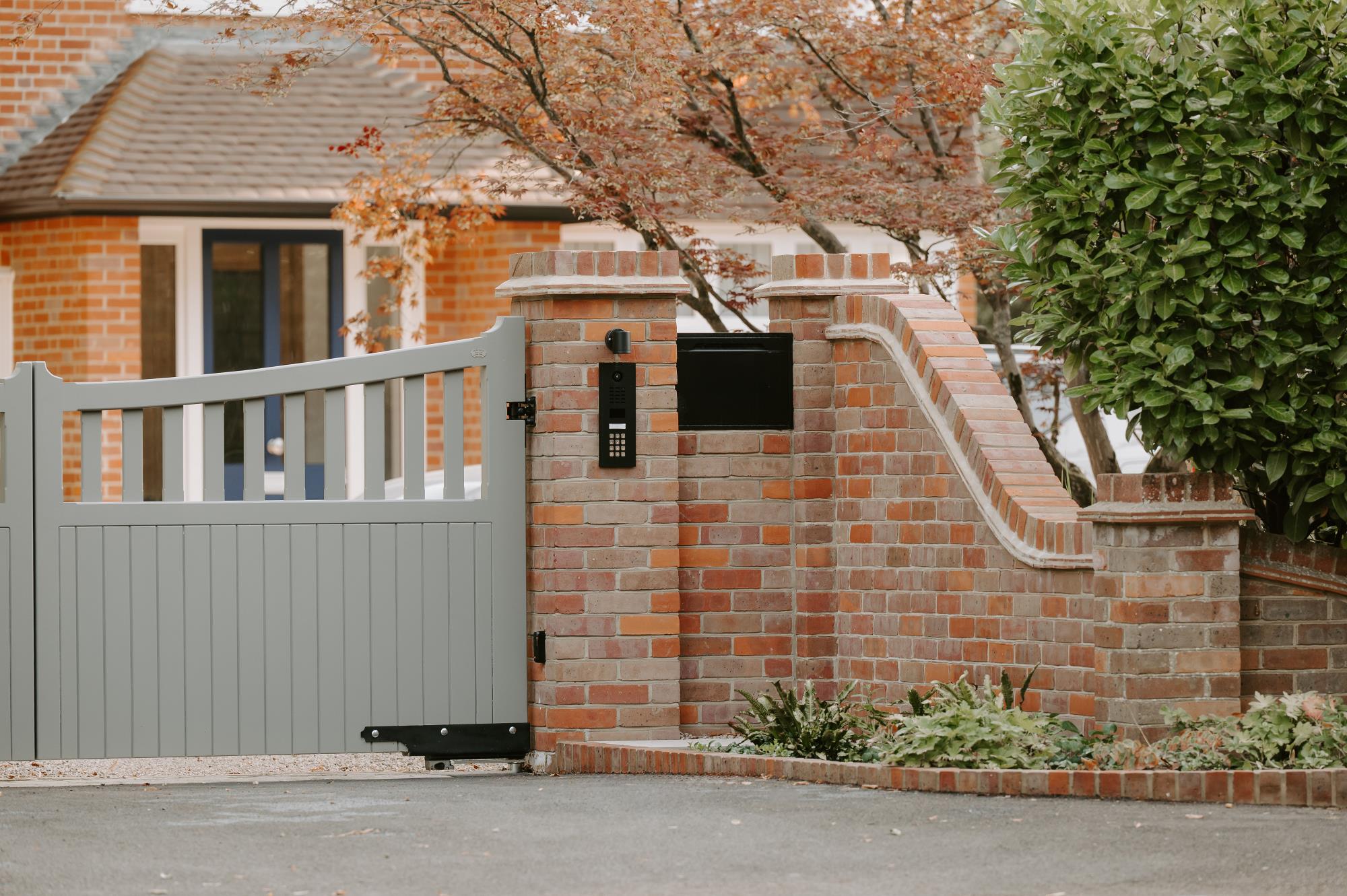 Bespoke Driveway & pedestrian Gate