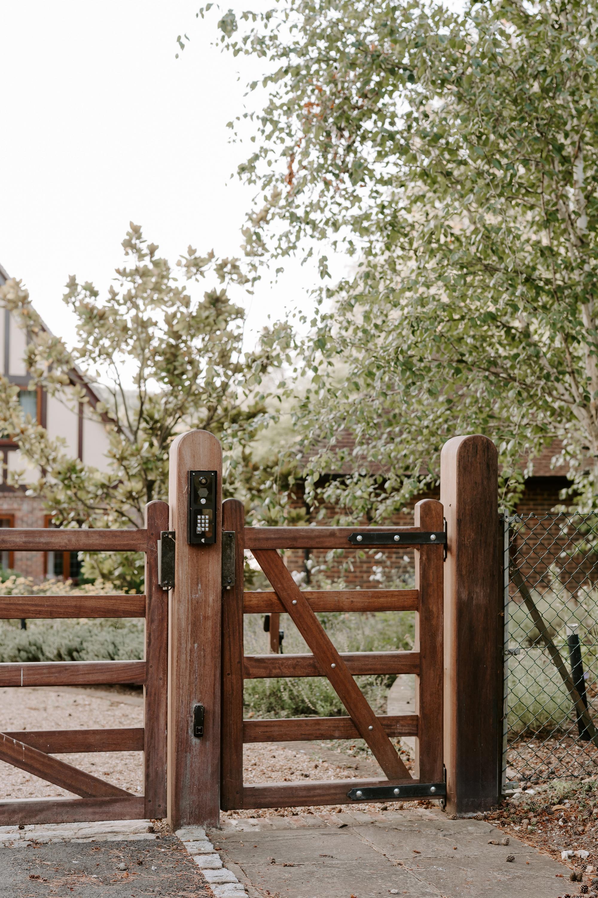 traditional five-bar gate design